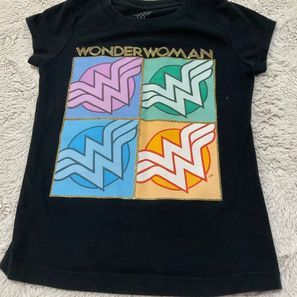 Wonder Woman Graphic Tee - Picture 1 of 3